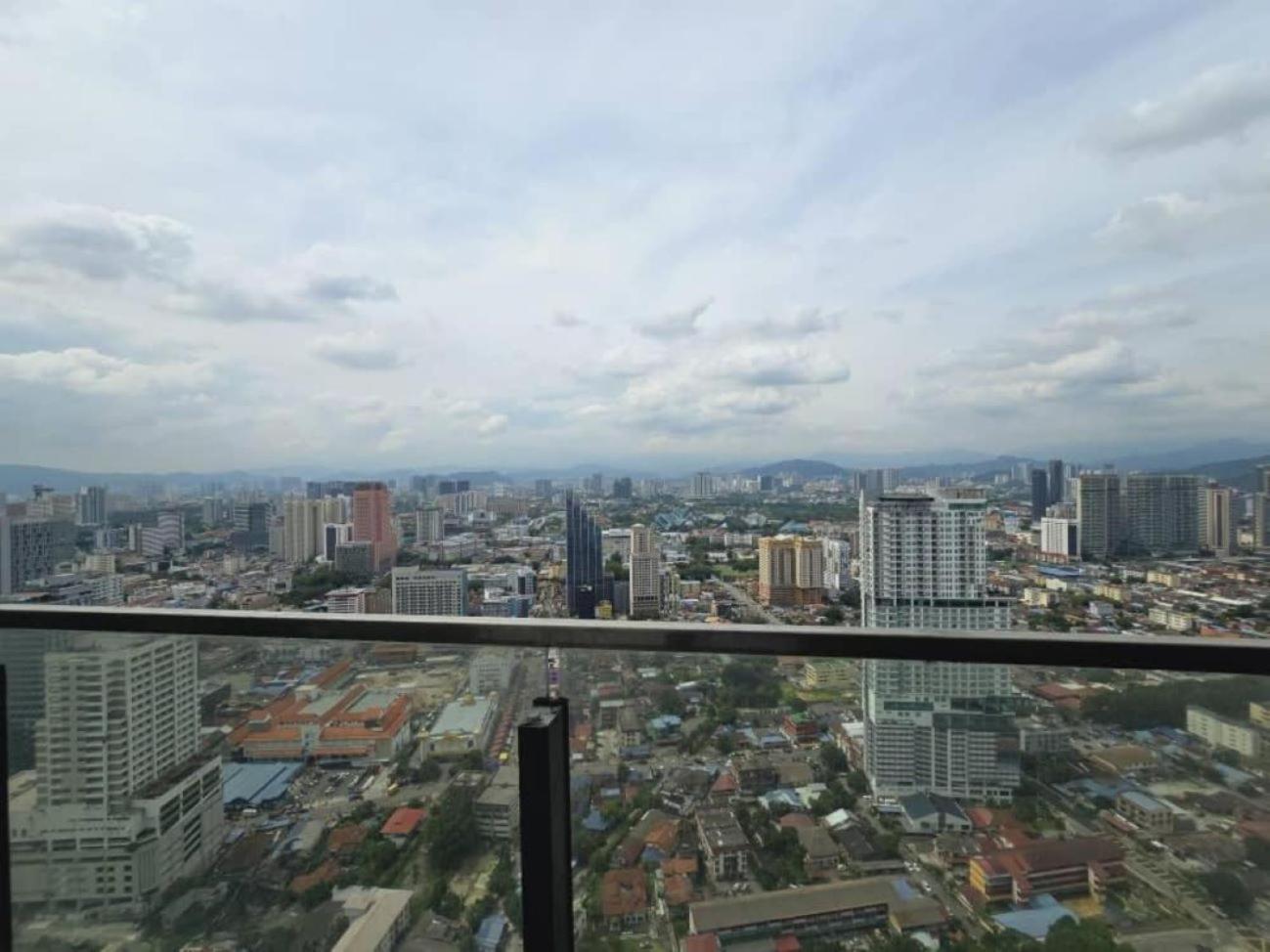 The Luxe Colony Klcc Apartamento Kuala Lumpur Exterior foto
