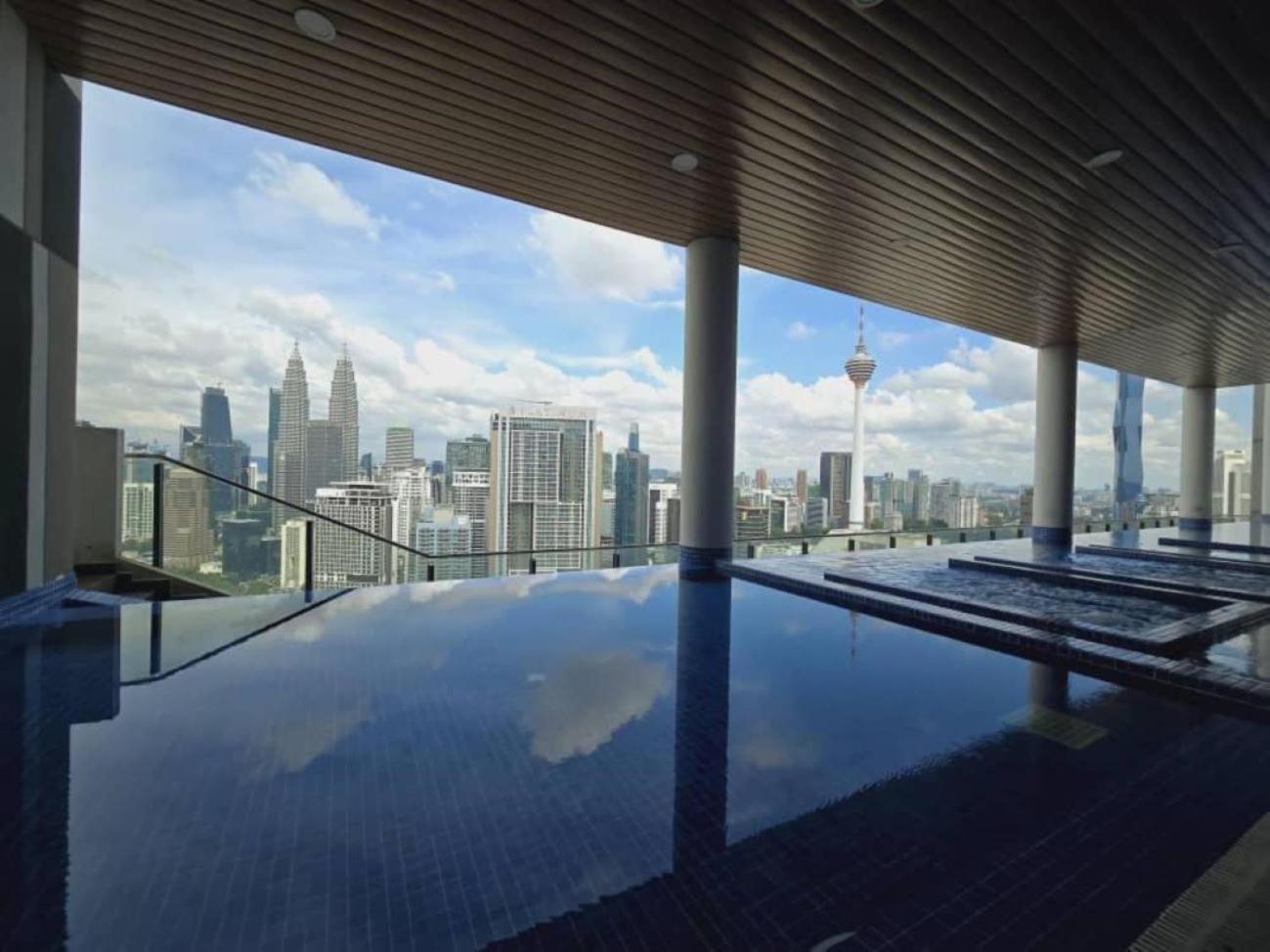 The Luxe Colony Klcc Apartamento Kuala Lumpur Exterior foto